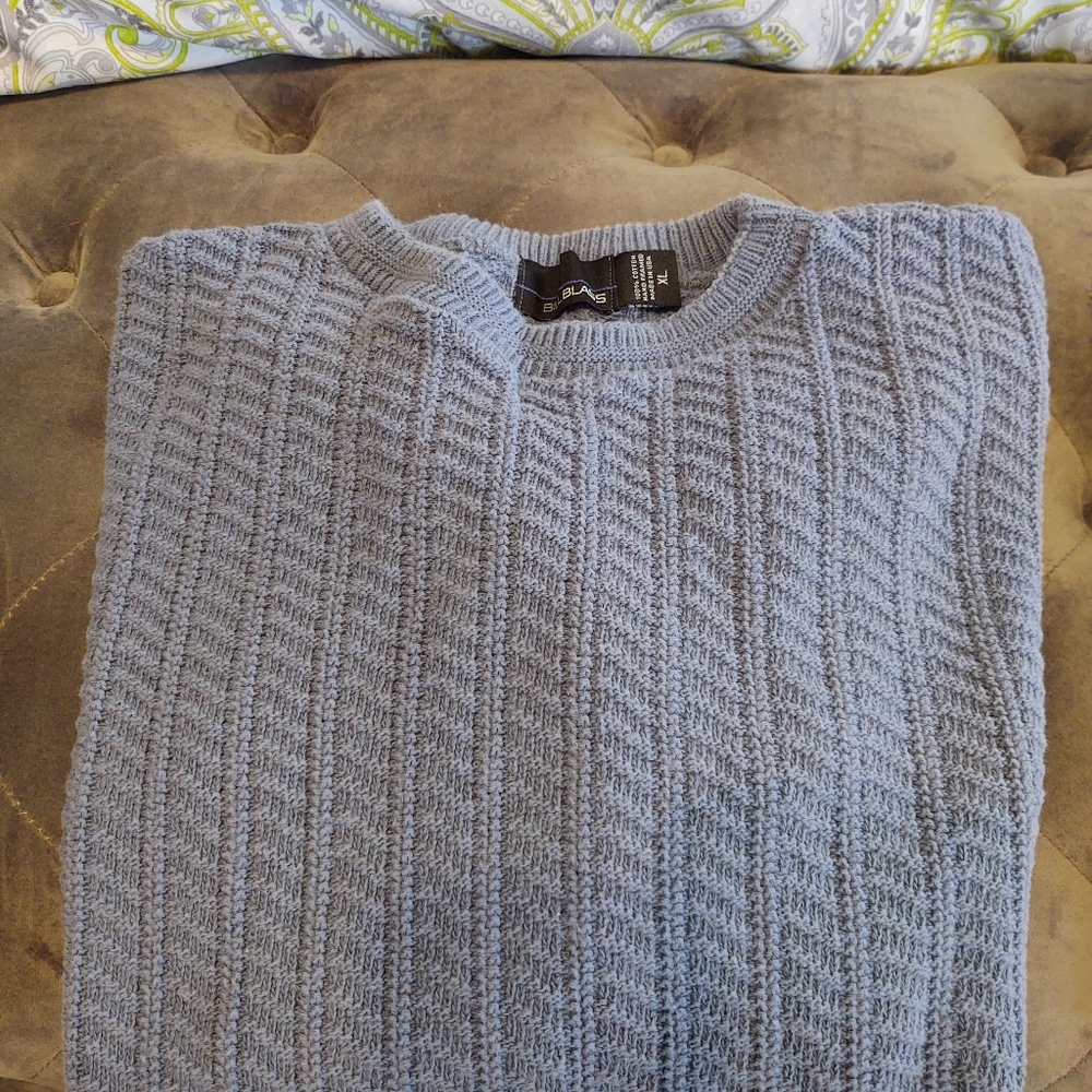 Men's  Bill Blass sweater